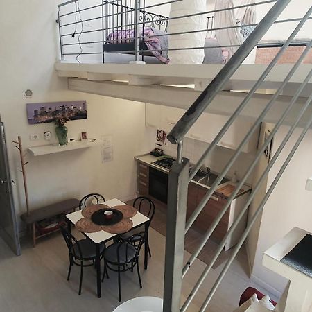 Sotto Le Stelle Home - Una Baita In Citta Viterbo Luaran gambar